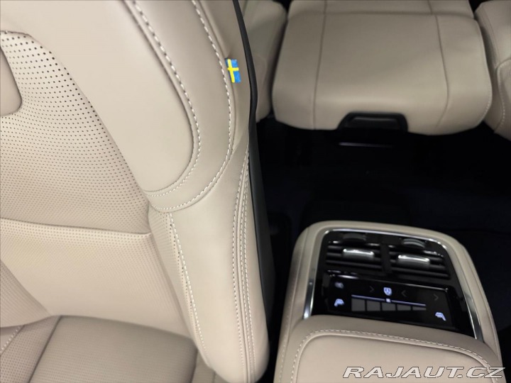 Volvo XC90 2,0 T8 AWD Plus Bright 79 2025