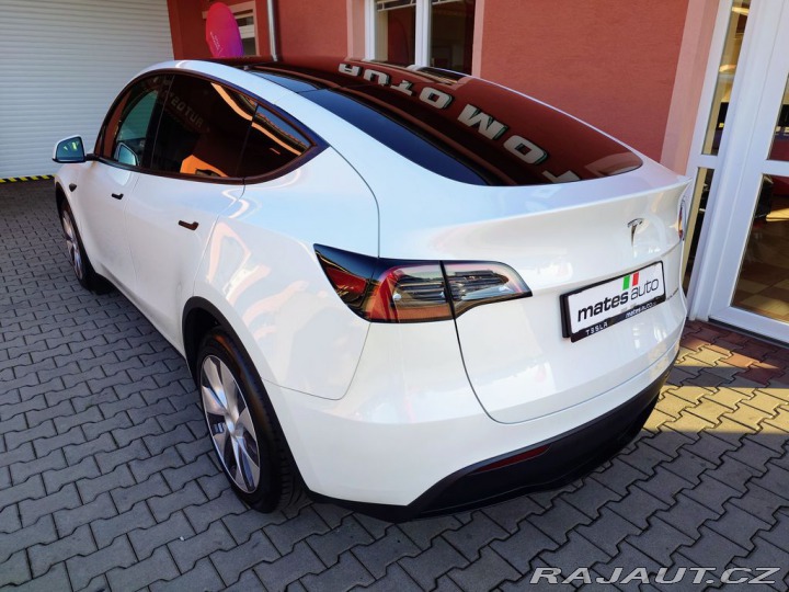Tesla Model Y Long Range 378kW REZERVAC 2023