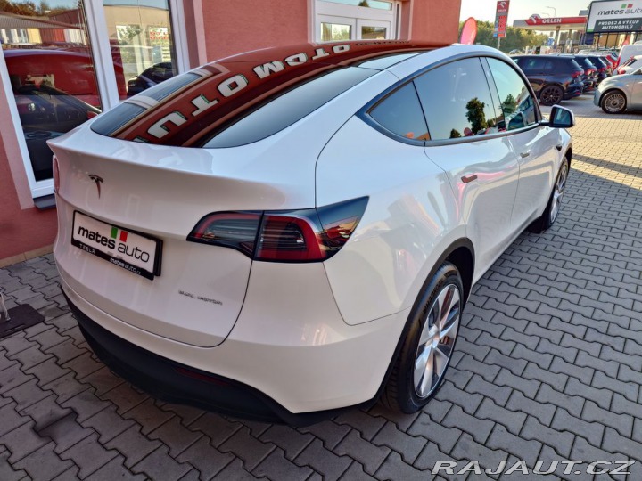 Tesla Model Y Long Range 378kW REZERVAC 2023