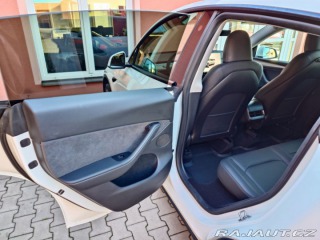 Tesla Model Y Long Range 378kW (ODPOČET 2023