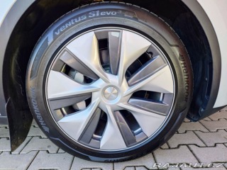 Tesla Model Y Long Range 378kW (ODPOČET 2023