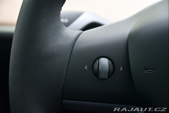 Tesla Model Y LONG RANGE DUAL MOTOR AWD 2023