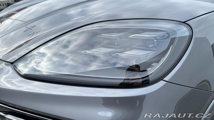 Porsche Cayenne S 2025