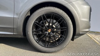 Porsche Cayenne S 2025