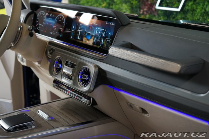 Mercedes-Benz G 63*AMG*MANUFAKTUR*MASÁŽ*3 2025