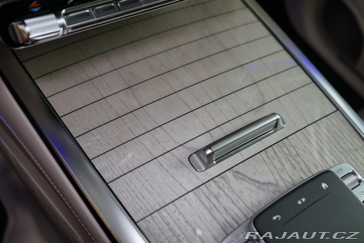 Mercedes-Benz G 63*AMG*MANUFAKTUR*MASÁŽ*3 2025