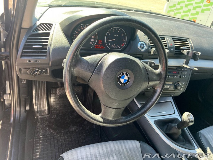 BMW 1 E87 2004