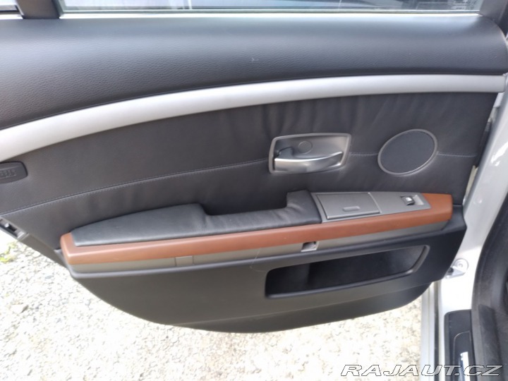 BMW 7 730d 160kW 2005