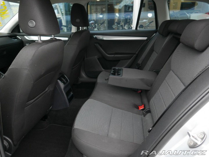 Škoda Octavia 1,2 TSI 77kW Combi REZERV 2015