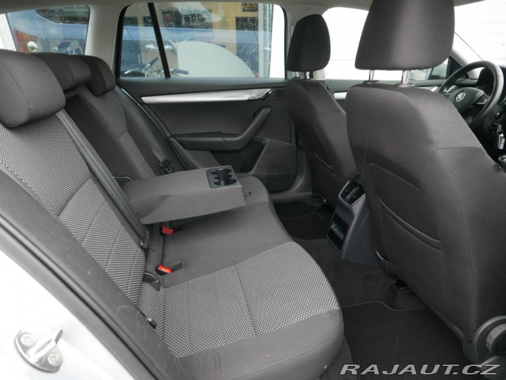 Škoda Octavia 1,2 TSI 77kW Combi REZERV 2015