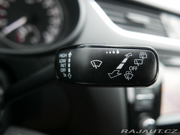 Škoda Octavia 1,2 TSI 77kW Combi REZERV 2015