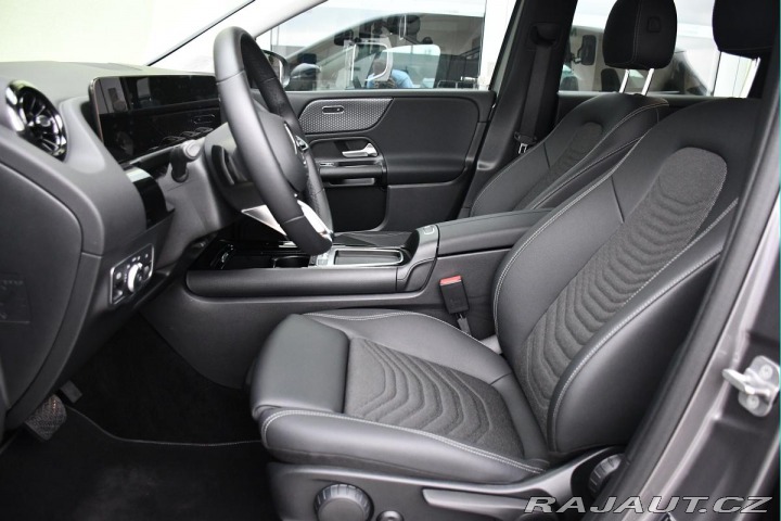 Mercedes-Benz B 200 ZÁRUKA 1M ČR PO SERVI 2024