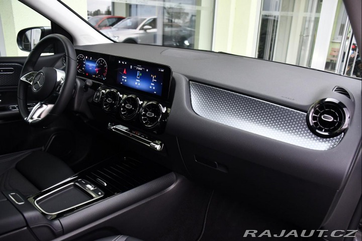 Mercedes-Benz B 200 ZÁRUKA 1M ČR PO SERVI 2024