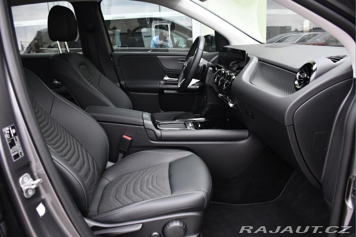 Mercedes-Benz B 200 ZÁRUKA 1M ČR PO SERVI 2024