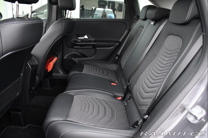 Mercedes-Benz B 200 ZÁRUKA 1M ČR PO SERVI 2024