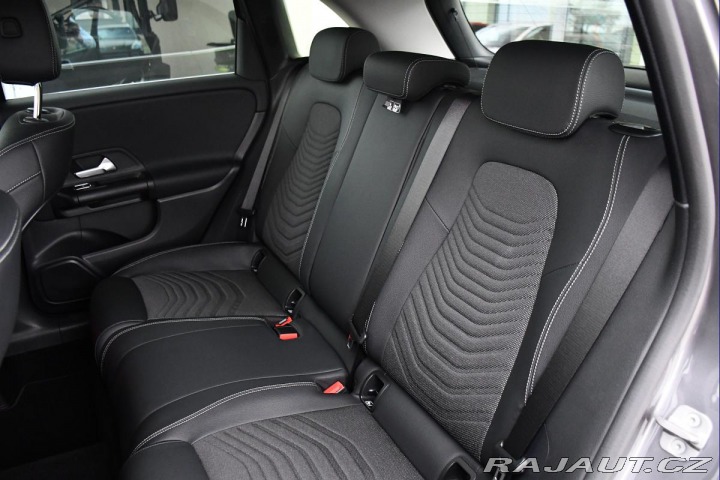 Mercedes-Benz B 200 ZÁRUKA 1M ČR PO SERVI 2024