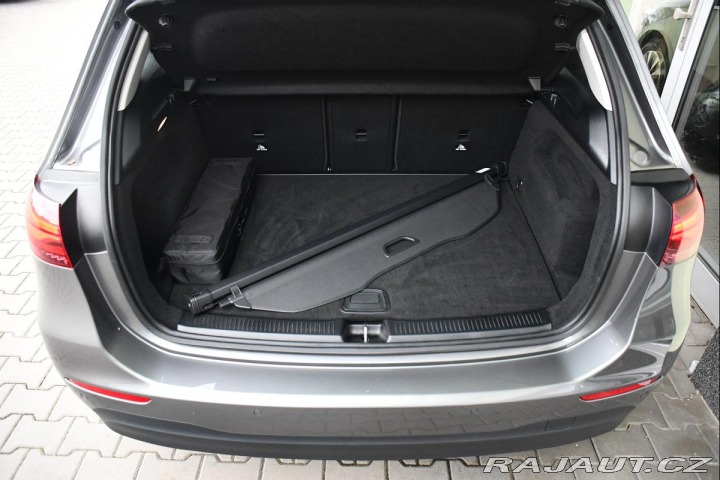 Mercedes-Benz B 200 ZÁRUKA 1M ČR 2024