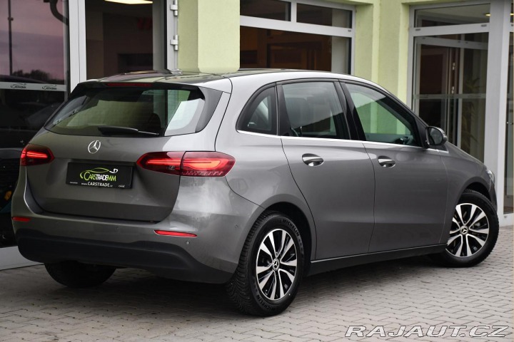 Mercedes-Benz B 200 ZÁRUKA 1M ČR PO SERVI 2024