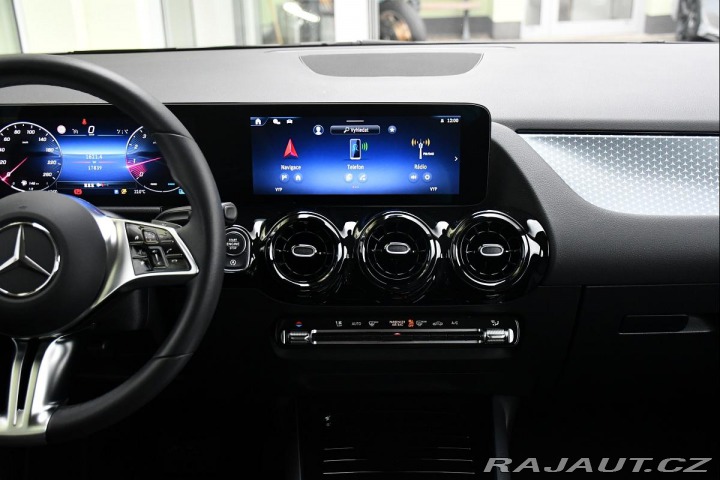 Mercedes-Benz B 200 ZÁRUKA 1M ČR PO SERVI 2024