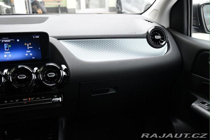 Mercedes-Benz B 200 ZÁRUKA 1M ČR PO SERVI 2024