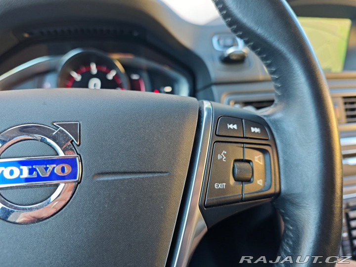 Volvo V70 2.0 D4 Summum ACC Xenon 1 2016