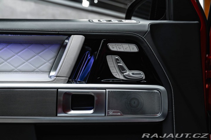 Mercedes-Benz G BRABUS, AKRAPOVIČ 2022