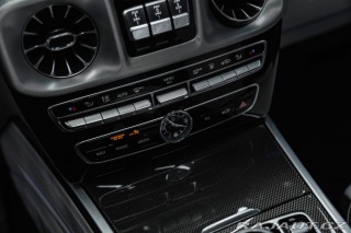 Mercedes-Benz G BRABUS, AKRAPOVIČ 2022