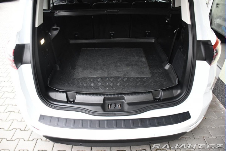 Ford S-MAX 2.0TDCi 7.MÍST 2016