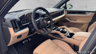 Porsche Cayenne S E-Hybrid 2025