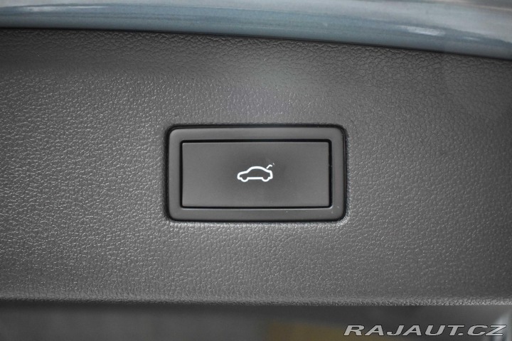 Volkswagen Tiguan Allspace 2.0TDI REZERVACE 2022