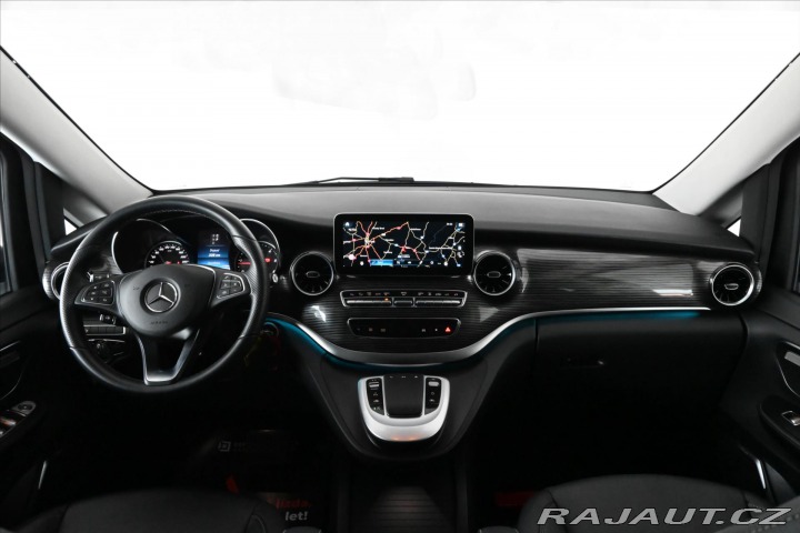 Mercedes-Benz V 2,0 300d 174 KW XL 8/MÍST 2023