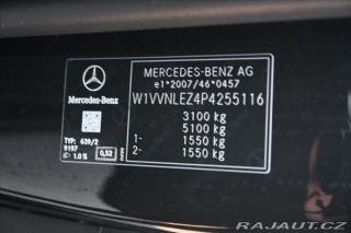 Mercedes-Benz V 2,0 300d 174KW XL 8/MÍST 2023