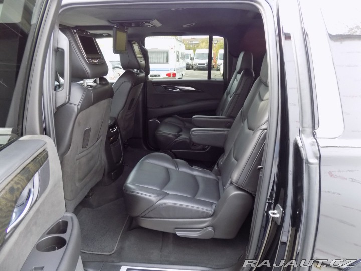 Cadillac Escalade 6.2/ESV/V8/AWD/Platinum/ 2017