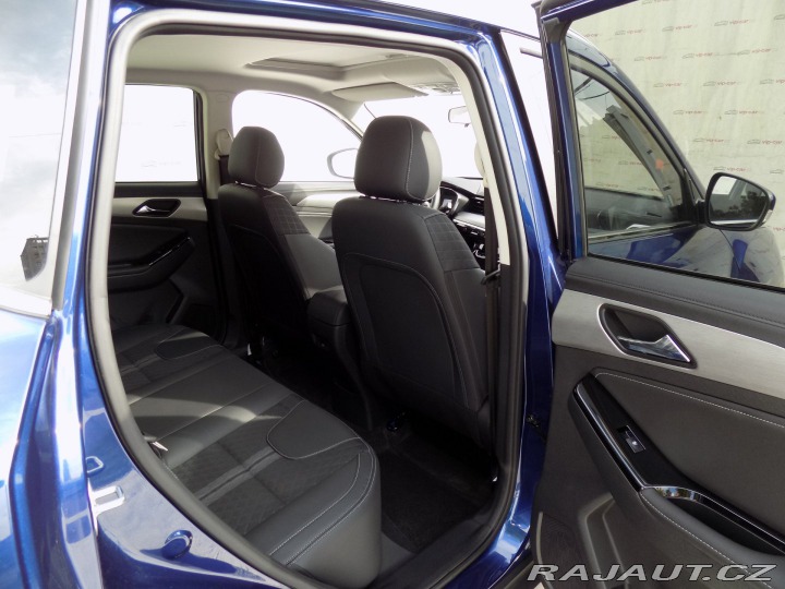 Ostatní značky Ostatní modely BAIC X3 1.5T/Efficient-LED/DPH/ 2025