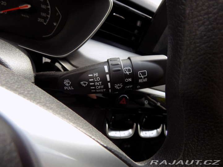 Ostatní značky Ostatní modely BAIC X3 1.5T/Efficient-LED/DPH/ 2025