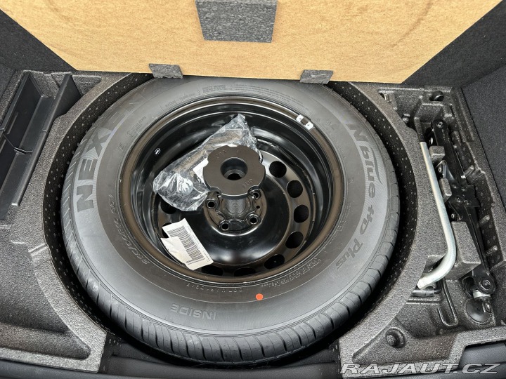 Škoda Karoq 1,5TSI 110kW STYLE TAŽNÉ 2019