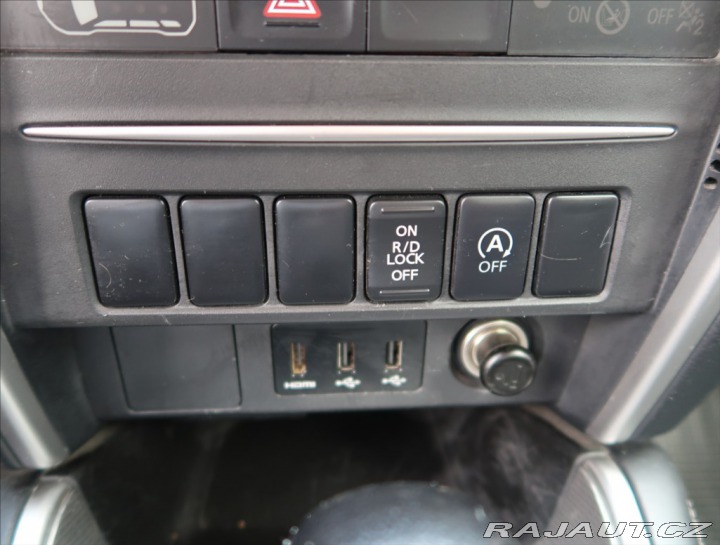 Mitsubishi L200 2,3 Di-D AUT 4x4 2019