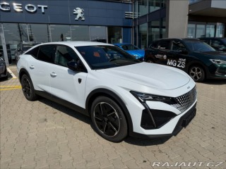 Peugeot 408 1,2 Hybrid 145 e-DCS6  GT 2025