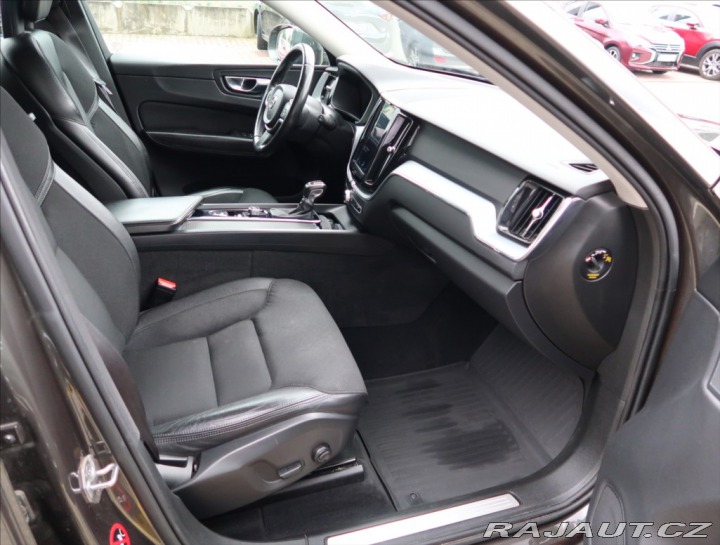 Volvo XC60 2,0 D4 AWD AUT MOMENTUM 2018