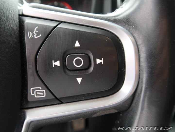 Volvo XC60 2,0 D4 AWD AUT MOMENTUM 2018