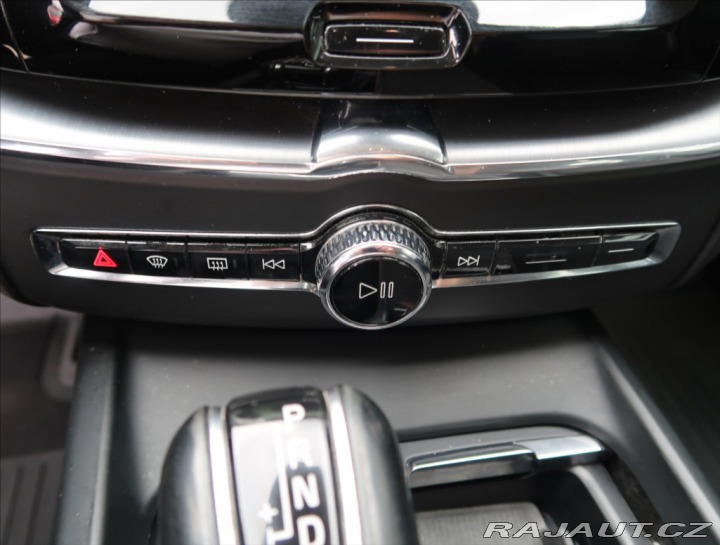 Volvo XC60 2,0 D4 AWD AUT MOMENTUM 2018