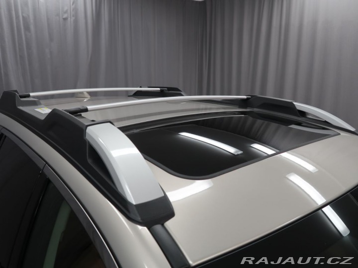 Subaru Outback TOURING 4X4. REZERVACE! 2025