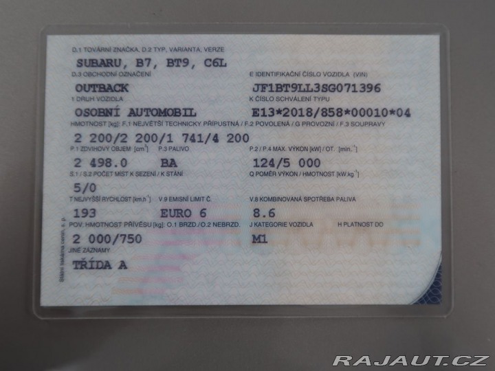 Subaru Outback TOURING 4X4. REZERVACE! 2025