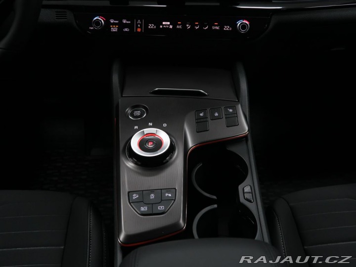 Kia Sportage TOP 4x2 - K odběru IHNED 2025