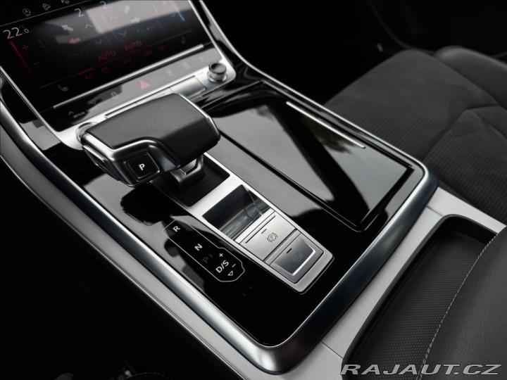 Audi Q8 50TDI S-line Nez.top 2022