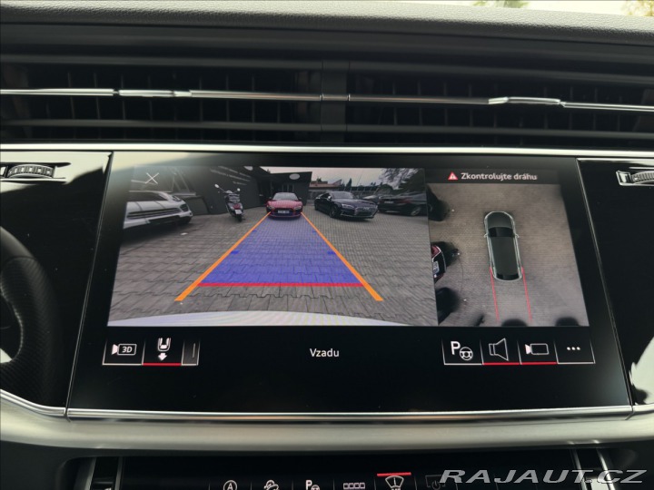 Audi Q8 50TDI S-line Nez.top 2022