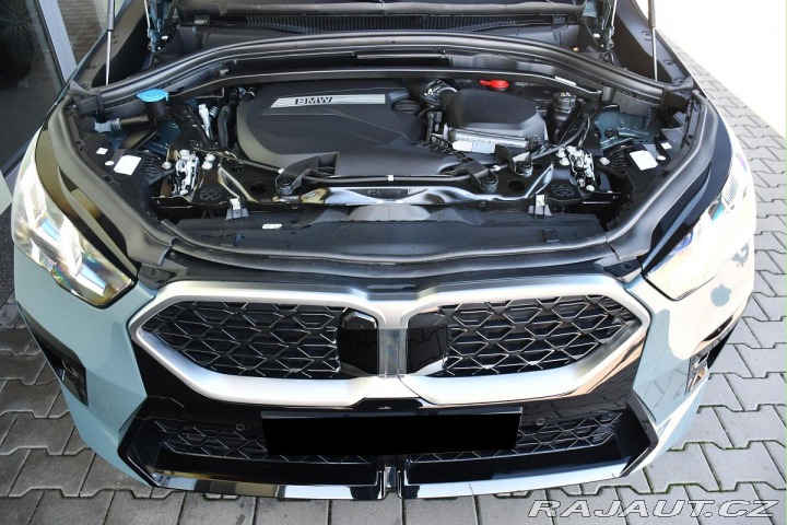 BMW X2 sDrive18d M-SPORT 3LZÁRUK 2024