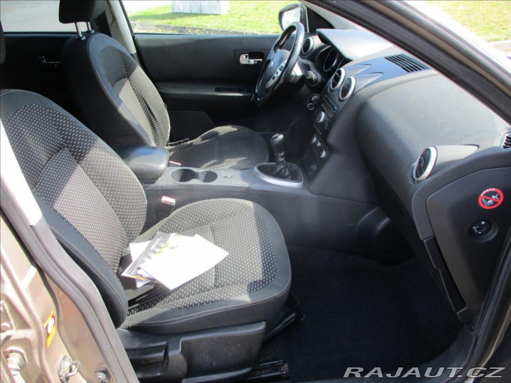 Nissan Qashqai 2,0 DCi 110kw vada výkonu 2010