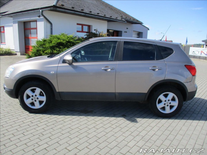Nissan Qashqai 2,0 DCi 110kw vada výkonu 2010