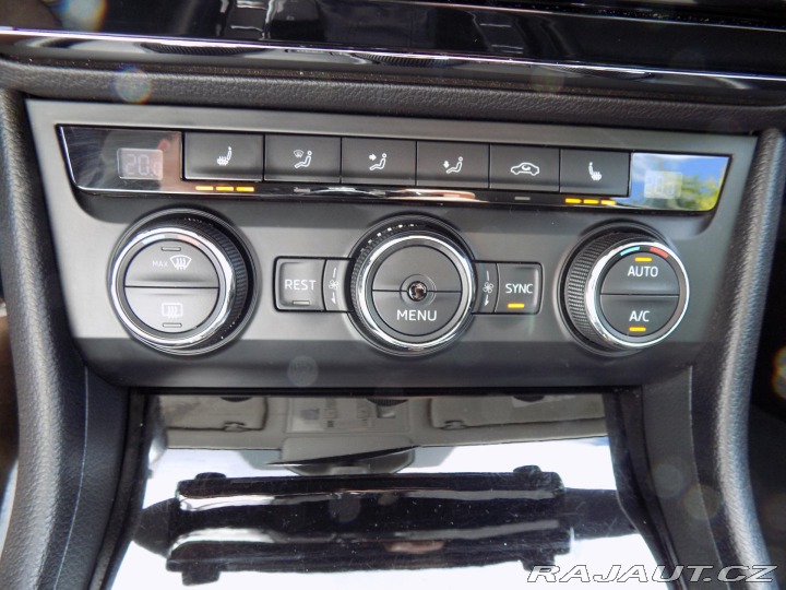 Škoda Superb 2.0TDI/DSG/Comfort-Line/N 2015